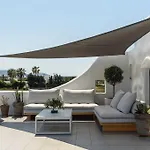 Seasalt Dream Villa,santa Maria 5 Min From Naousa Villa